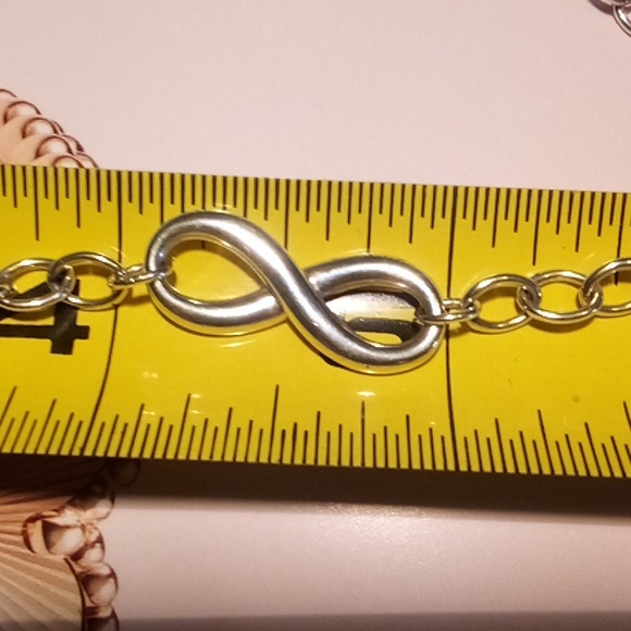 Tiffany Infinity 18" Necklace EUC with Box And Pouch 1" Infinity - Picture 5 of 10